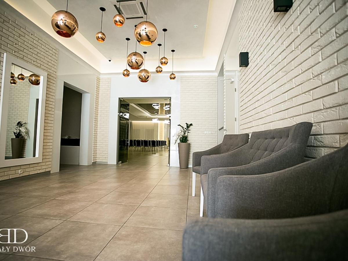 Bialy Dwor Bed and Breakfast Rychwal Εξωτερικό φωτογραφία