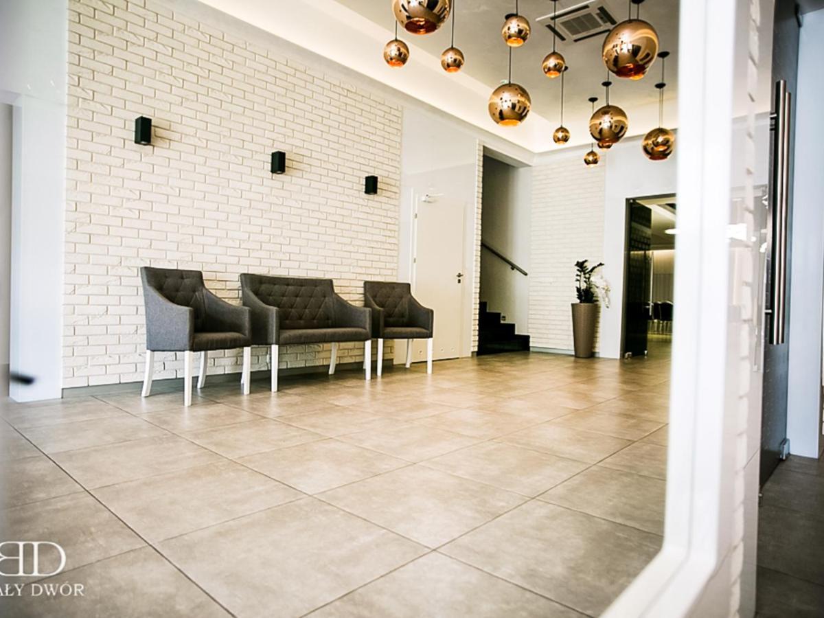 Bialy Dwor Bed and Breakfast Rychwal Εξωτερικό φωτογραφία
